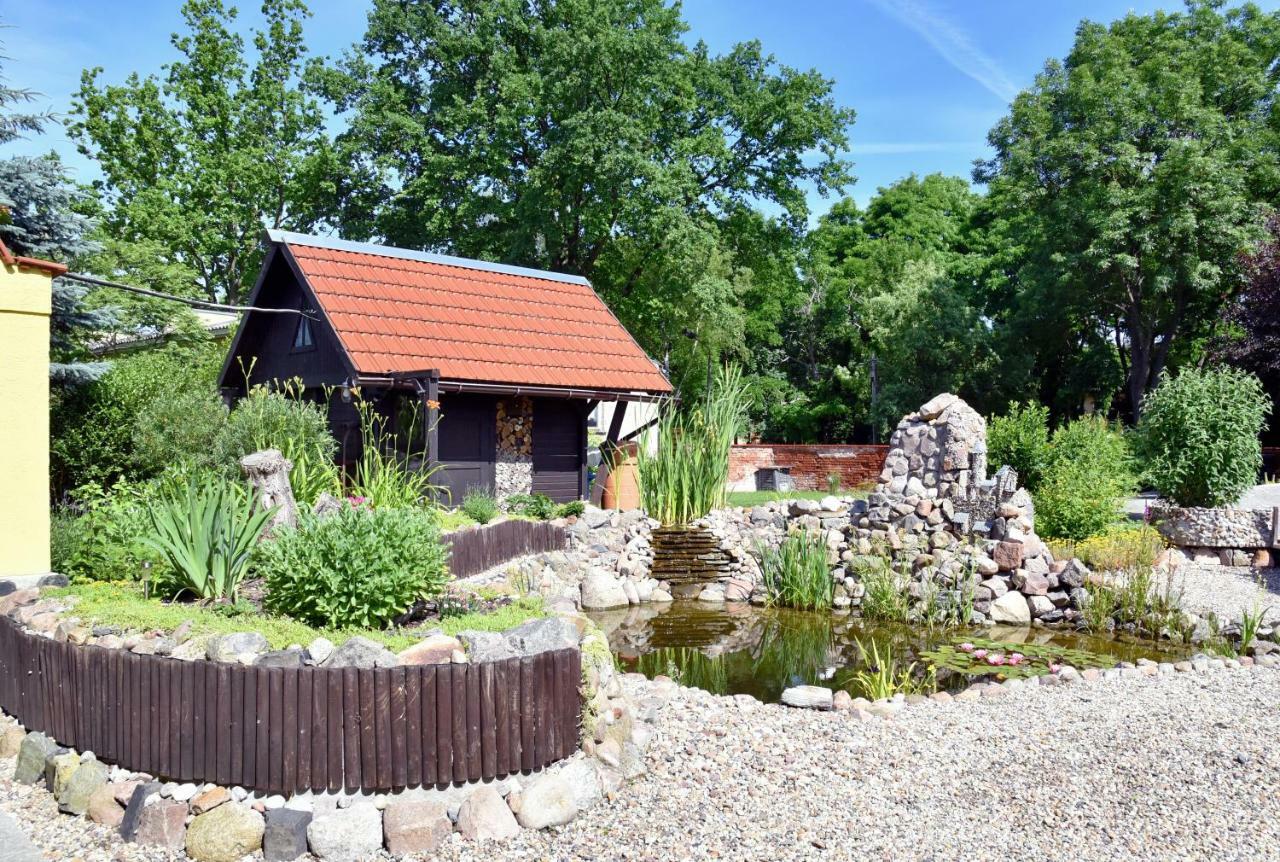 Ferienhaus "Am Gutspark" Alt Tucheband Zewnętrze zdjęcie